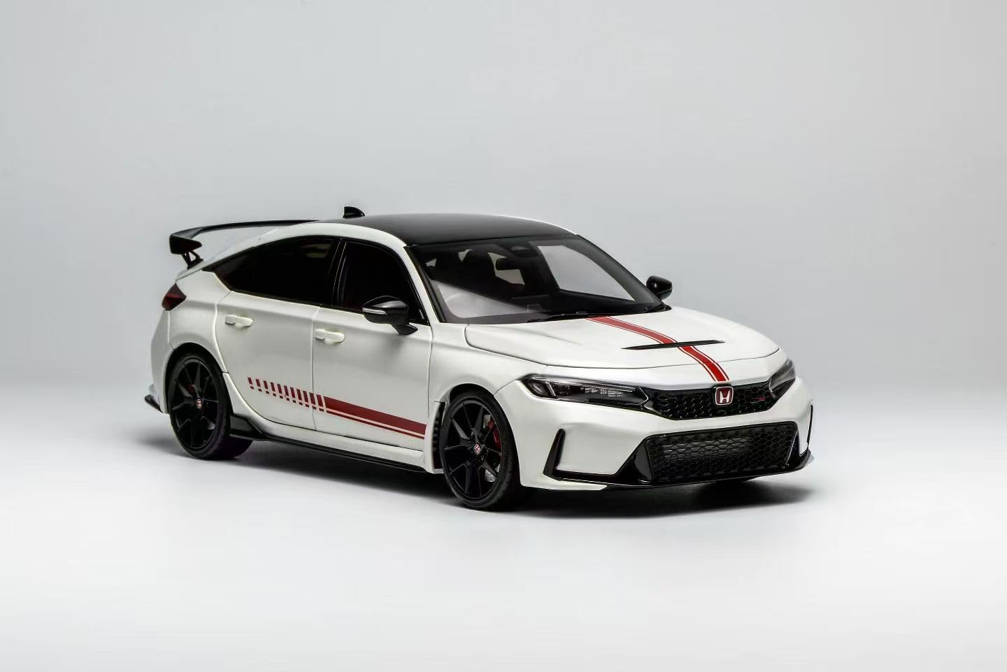 ゆ*か様 MOTORHELIX 1/18 ホンダシビックType R (FL5) Amazon | フリースタイル (FREESTYLE) MOTORHELIX 1/18 Honda Civic